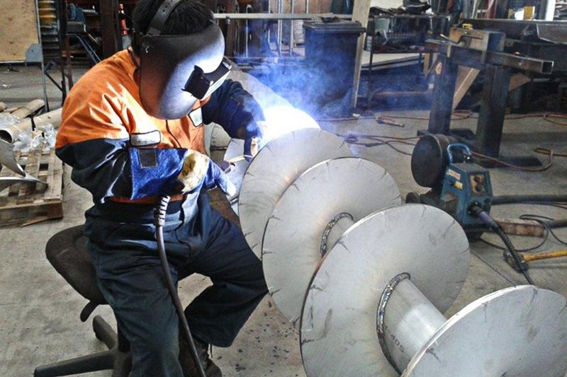 Fungsi Screw Conveyor Pada Pengolahan Kelapa Sawit